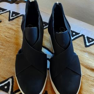 Women's Shoes Size 9 New